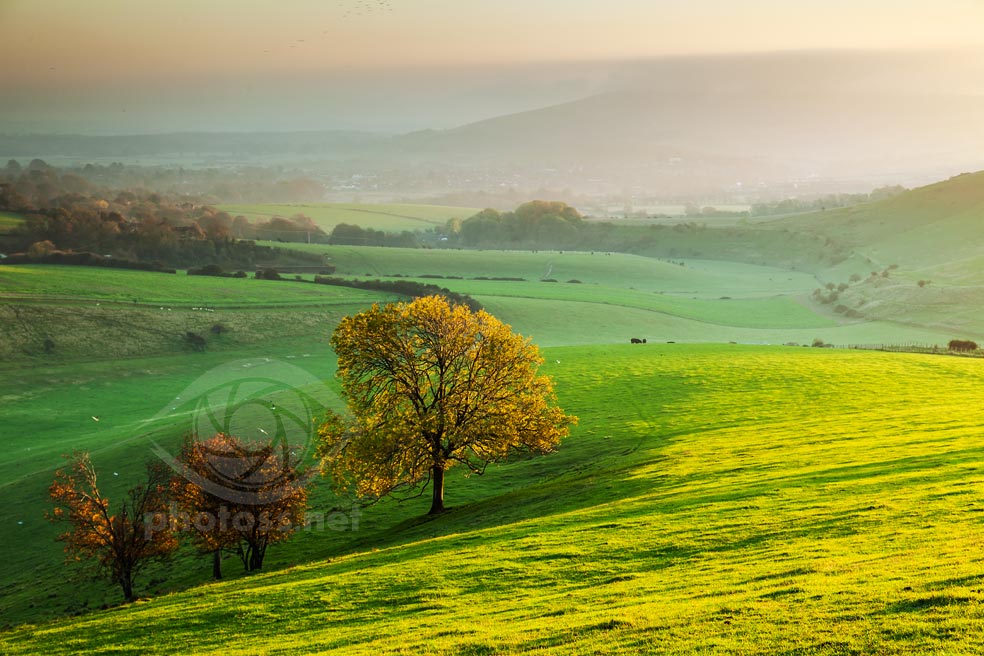 How to achieve depth in landscape photography. Autumn sunrise on the South Downs.