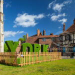 Morning in York - Slawek Staszczuk